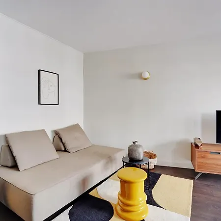 2p Cosy Avec Terrasse A - Proche La Defense アパート